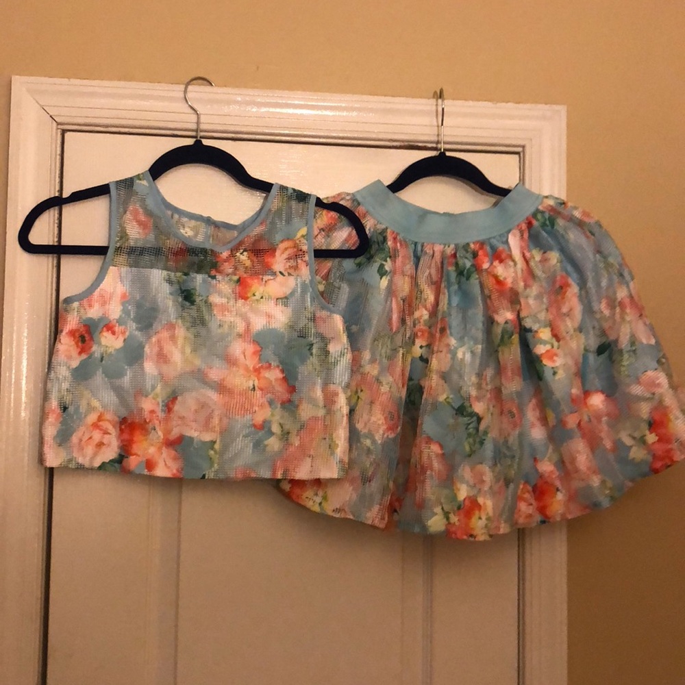 Girls Pippa & Julie set size 12
